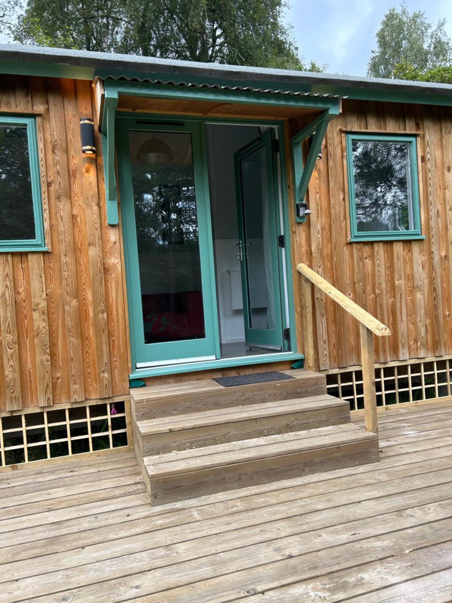 1Lochness Glam Lodges 인버네스 외부 사진